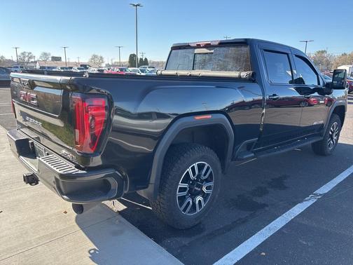 2021 GMC Sierra 2500 AT4