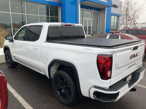 2022 GMC Sierra 1500 Elevation