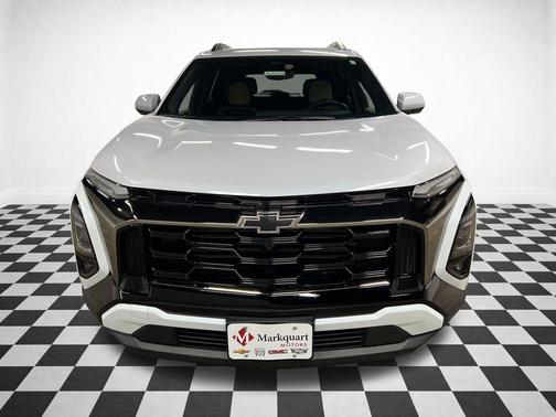 Polar White Tricoat 2026 Chevrolet Equinox ACTIV AWD