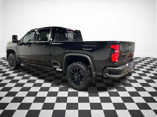 Black 2026 Chevrolet Silverado 2500 High Country