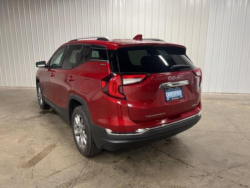 2022 GMC Terrain SLT