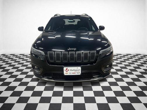 Diamond Black Crystal Pearlcoat 2019 Jeep Cherokee Limited