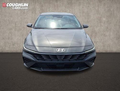 Amazon Gray 2025 Hyundai ELANTRA Limited