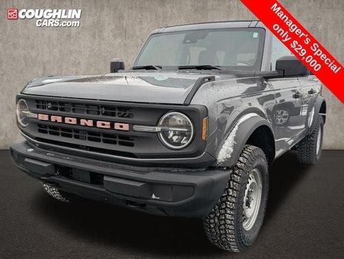 Carbonized Gray Metallic 2023 Ford Bronco Base