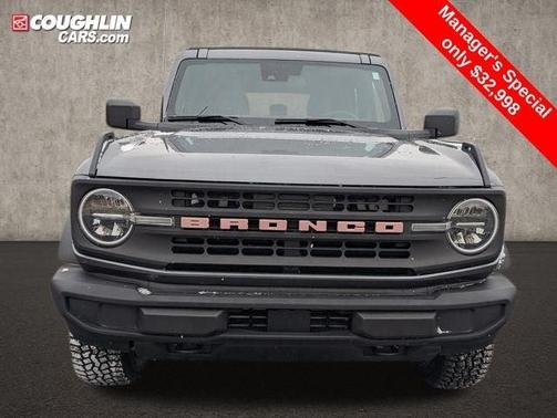 Carbonized Gray Metallic 2023 Ford Bronco Base