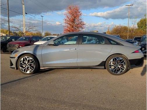 2024 Hyundai IONIQ 6 SEL