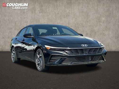 2025 Hyundai ELANTRA HEV SEL Sport