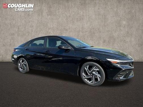 2025 Hyundai ELANTRA HEV SEL Sport