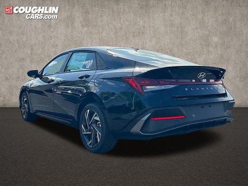 2025 Hyundai ELANTRA HEV SEL Sport