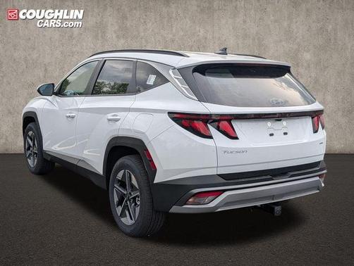 White Pearl 2026 Hyundai TUCSON SEL