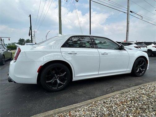 2021 Chrysler 300 S