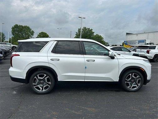 2025 Hyundai PALISADE SEL Premium