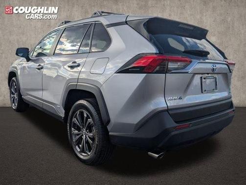 2023 Toyota RAV4 Hybrid XLE Premium