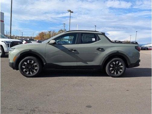 2026 Hyundai SANTA CRUZ SEL Activity