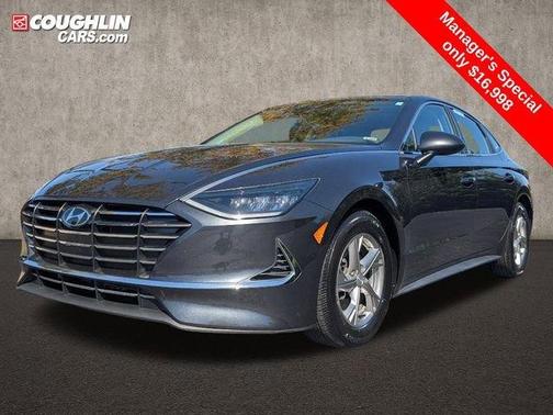 2022 Hyundai SONATA SE