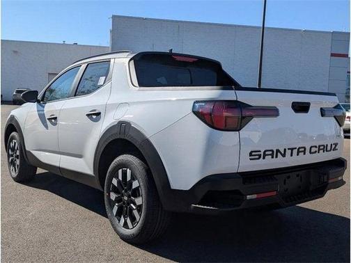 2026 Hyundai SANTA CRUZ SEL Activity