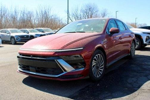 2025 Hyundai SONATA Hybrid Limited