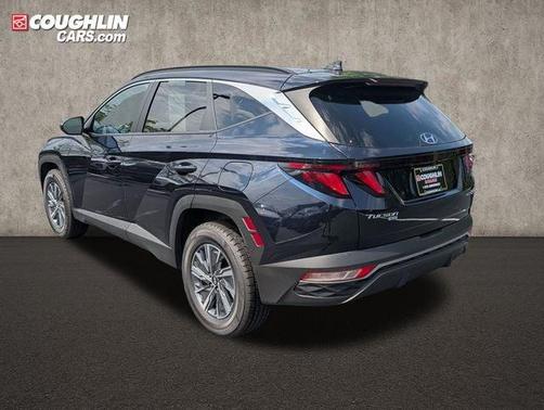 Deep Sea 2024 Hyundai TUCSON Hybrid Blue
