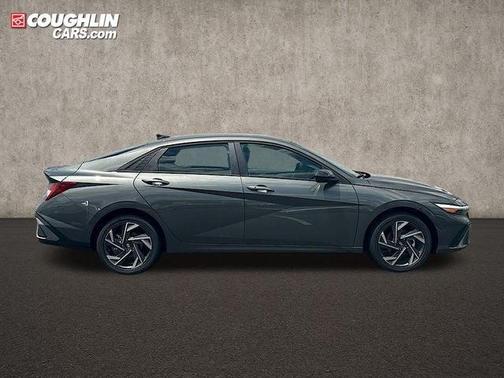 2025 Hyundai ELANTRA HEV SEL Sport