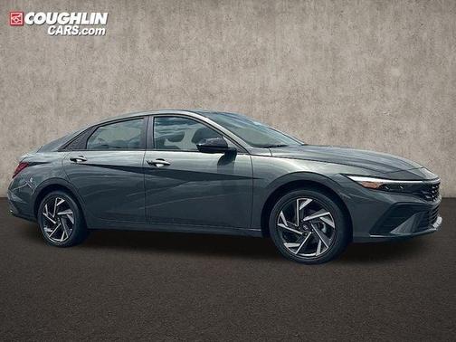 2025 Hyundai ELANTRA HEV SEL Sport