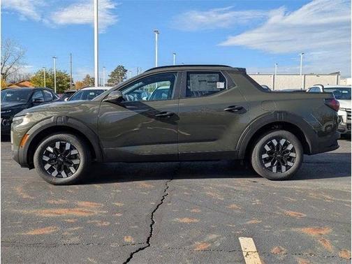 2026 Hyundai SANTA CRUZ SEL Activity