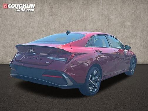 2025 Hyundai ELANTRA HEV SEL Sport