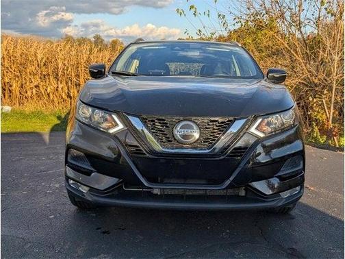 2021 Nissan Rogue Sport SV