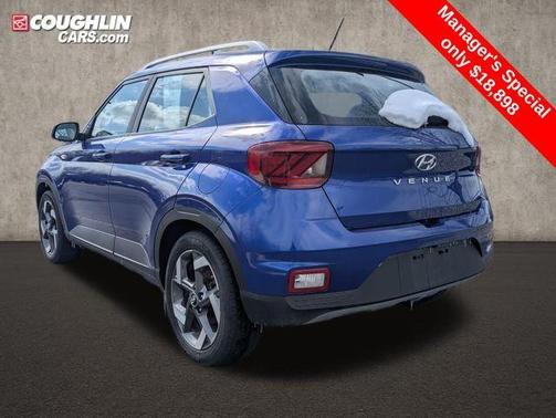 2023 Hyundai VENUE Limited