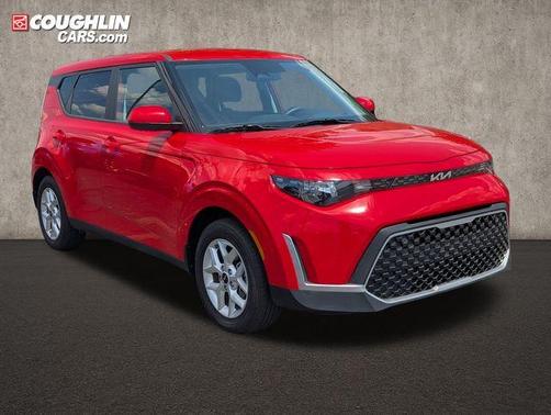 Inferno Red 2023 Kia Soul LX