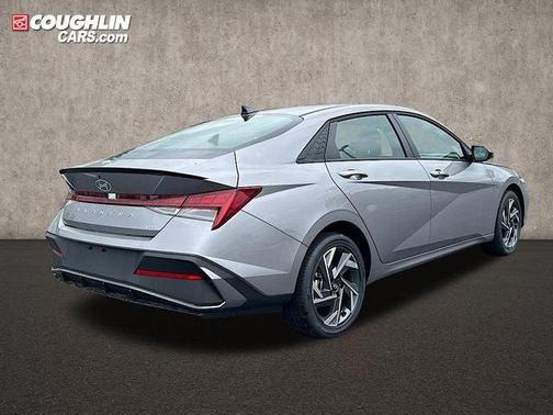 2025 Hyundai ELANTRA HEV SEL Sport