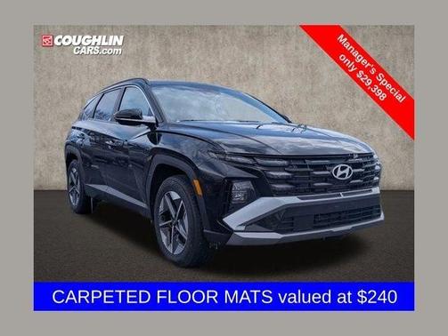 Phantom Black 2025 Hyundai TUCSON SEL Convenience