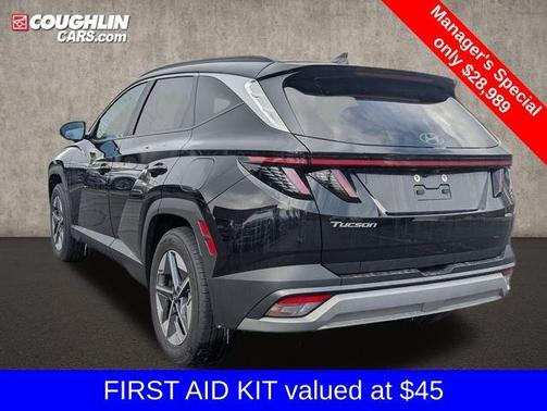 Phantom Black 2025 Hyundai TUCSON SEL Convenience