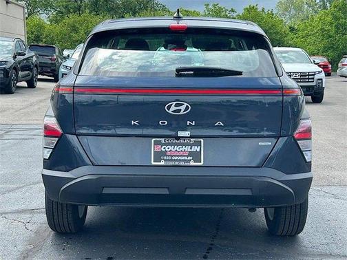 2025 Hyundai KONA SE