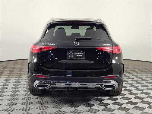 2025 Mercedes-Benz GLC 350e Base