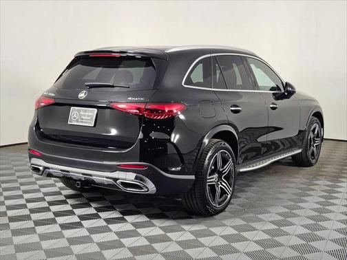 2025 Mercedes-Benz GLC 350e Base