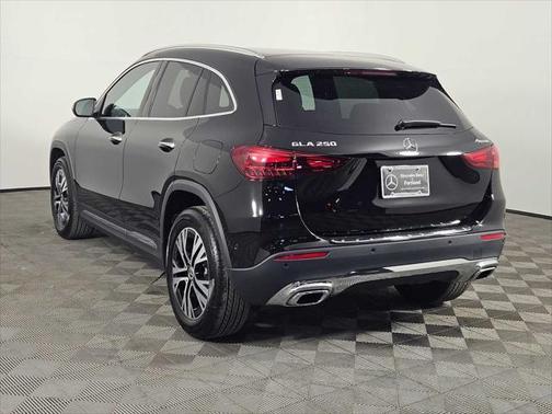 2025 Mercedes-Benz GLA 250 4MATIC