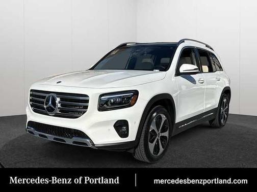 Polar White 2025 Mercedes-Benz GLB 250 Base