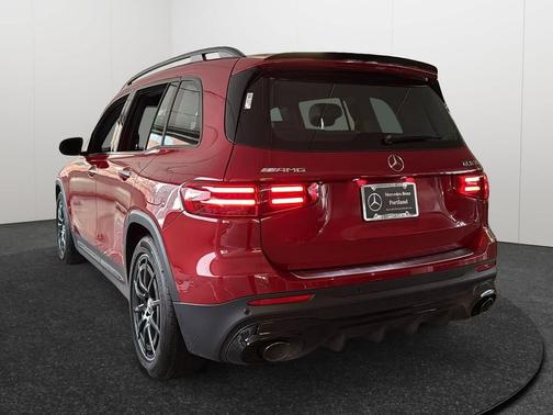 2026 Mercedes-Benz AMG GLB 35 4MATIC