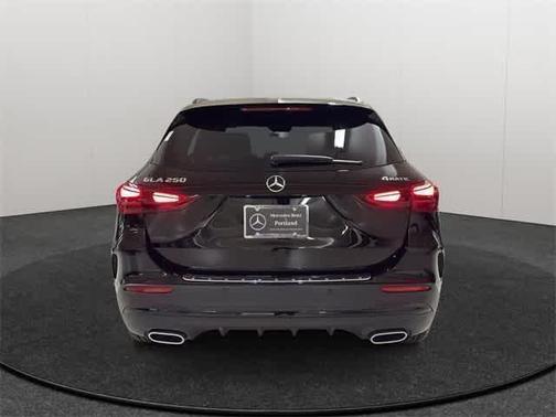 2025 Mercedes-Benz GLA 250 4MATIC