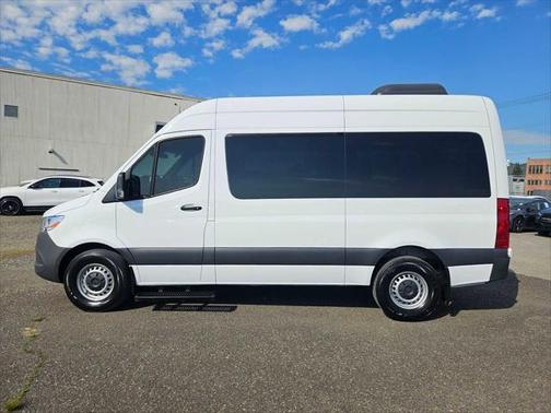 2023 Mercedes-Benz Sprinter 2500 Standard Roof