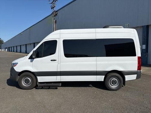 2023 Mercedes-Benz Sprinter 2500 Standard Roof