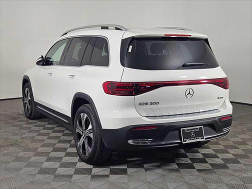 2024 Mercedes-Benz EQB 300 4MATIC