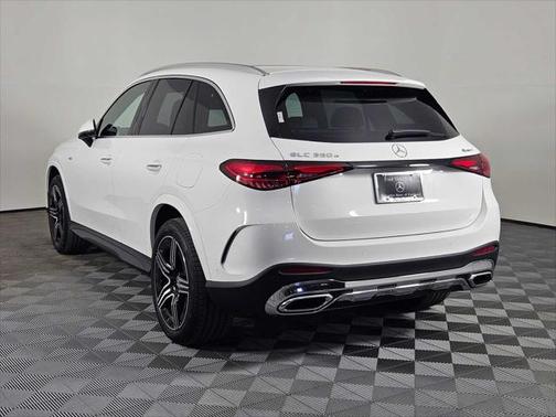 2025 Mercedes-Benz GLC 350e Base