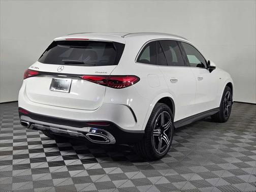 2025 Mercedes-Benz GLC 350e Base