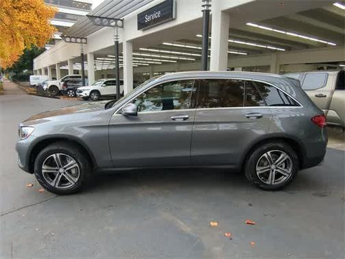 2017 Mercedes-Benz GLC 300 4MATIC