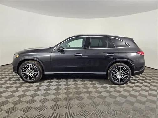2025 Mercedes-Benz GLC 300 4MATIC