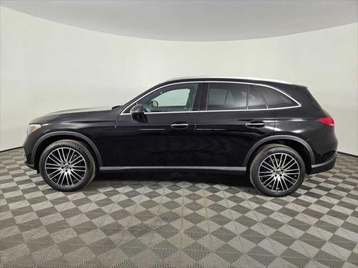2025 Mercedes-Benz GLC 300 4MATIC