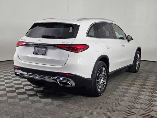 2025 Mercedes-Benz GLC 300 4MATIC