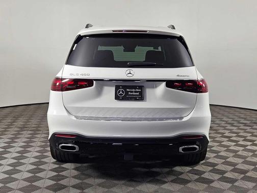 2025 Mercedes-Benz GLS 450 4MATIC