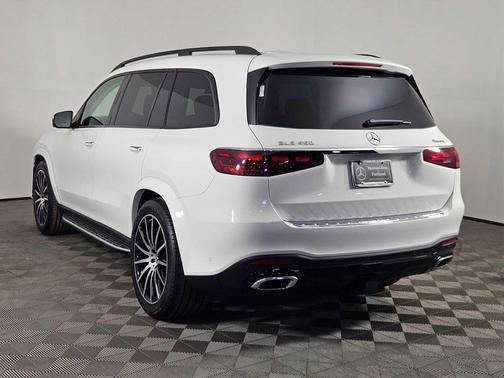 2025 Mercedes-Benz GLS 450 4MATIC